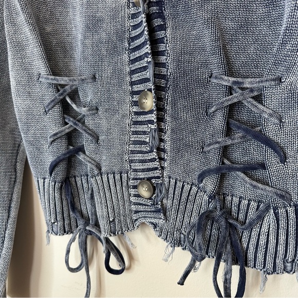 Mystree Washed Button Down Cardigan - Picture 10 of 11